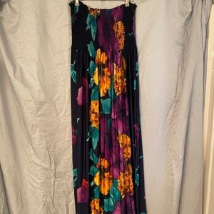 Floral strapless dress
